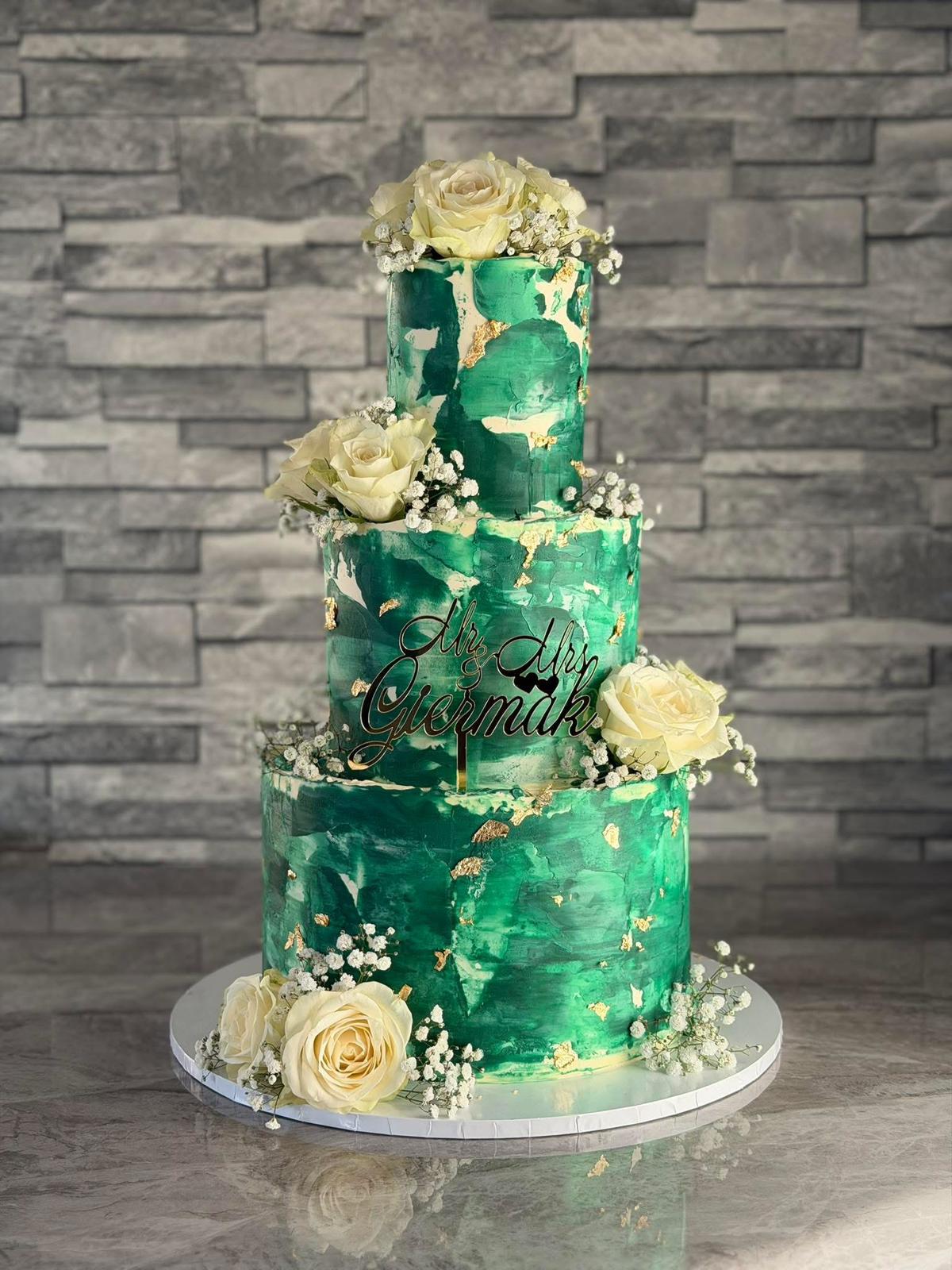 Wedding Cake Green Marble with White Roses